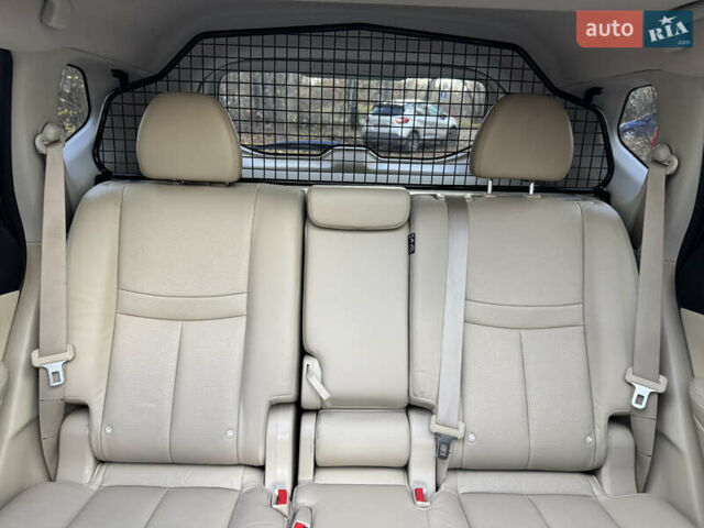 Черный Ниссан ИксТрейл, объемом двигателя 1.6 л и пробегом 215 тыс. км за 18200 $, фото 34 на Automoto.ua