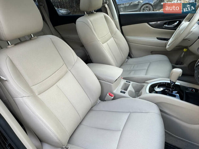 Черный Ниссан ИксТрейл, объемом двигателя 1.6 л и пробегом 215 тыс. км за 18200 $, фото 29 на Automoto.ua