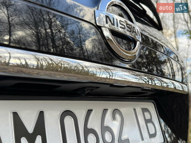 Черный Ниссан ИксТрейл, объемом двигателя 1.6 л и пробегом 215 тыс. км за 18200 $, фото 13 на Automoto.ua