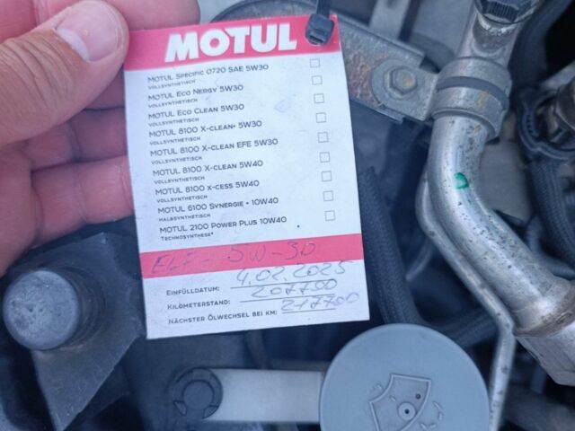 Чорний Ніссан ІксТрейл, об'ємом двигуна 1 л та пробігом 216 тис. км за 18000 $, фото 7 на Automoto.ua