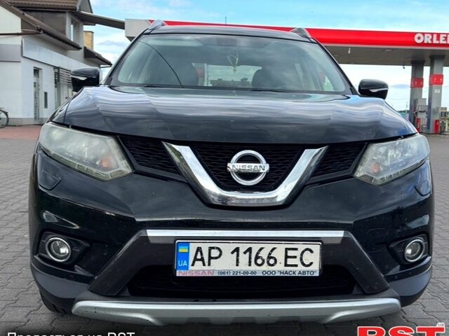 Черный Ниссан ИксТрейл, объемом двигателя 1.6 л и пробегом 228 тыс. км за 16800 $, фото 1 на Automoto.ua