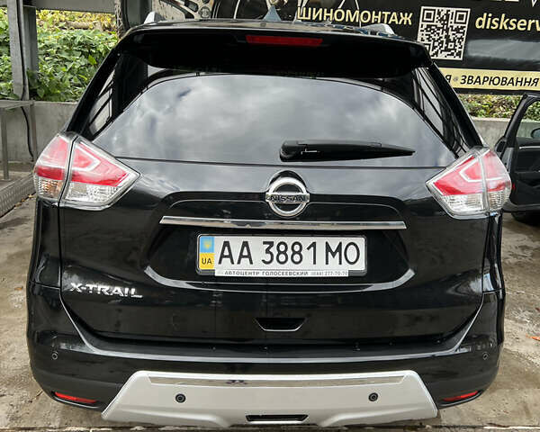 Черный Ниссан ИксТрейл, объемом двигателя 2.49 л и пробегом 92 тыс. км за 22000 $, фото 1 на Automoto.ua