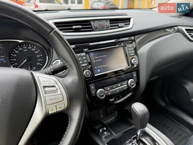 Чорний Ніссан ІксТрейл, об'ємом двигуна 2 л та пробігом 103 тис. км за 17500 $, фото 8 на Automoto.ua