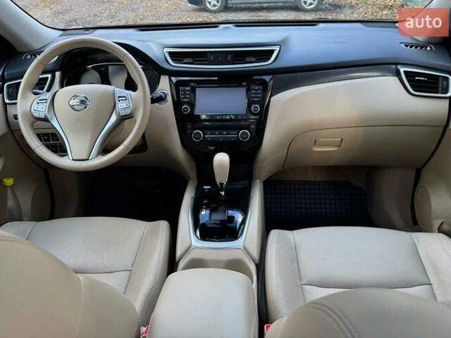 Черный Ниссан ИксТрейл, объемом двигателя 1.6 л и пробегом 215 тыс. км за 18200 $, фото 35 на Automoto.ua