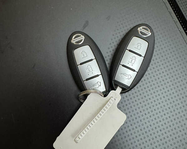 Черный Ниссан ИксТрейл, объемом двигателя 1.6 л и пробегом 215 тыс. км за 18200 $, фото 59 на Automoto.ua