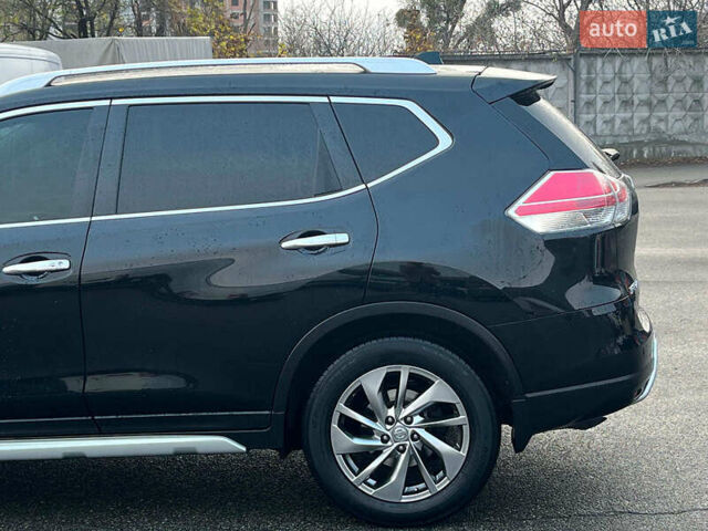 Черный Ниссан ИксТрейл, объемом двигателя 2.5 л и пробегом 92 тыс. км за 22990 $, фото 6 на Automoto.ua