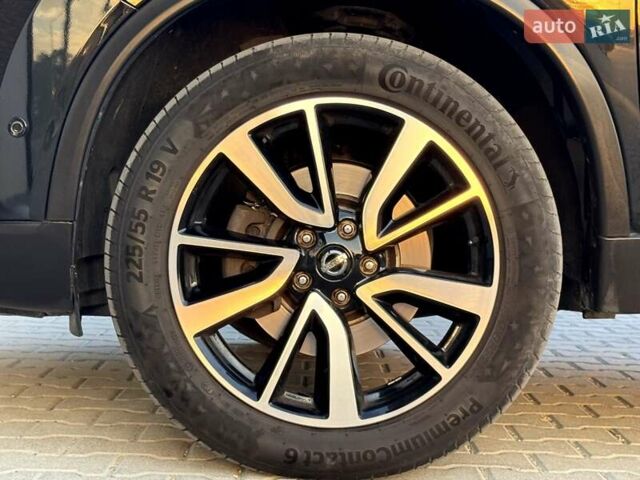 Черный Ниссан ИксТрейл, объемом двигателя 2 л и пробегом 220 тыс. км за 17990 $, фото 25 на Automoto.ua