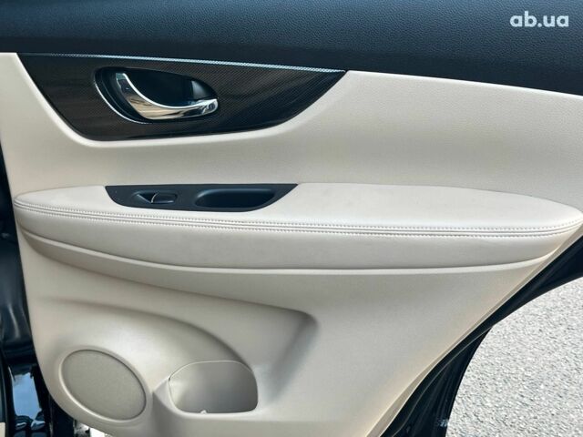 Черный Ниссан ИксТрейл, объемом двигателя 2.5 л и пробегом 92 тыс. км за 22990 $, фото 24 на Automoto.ua