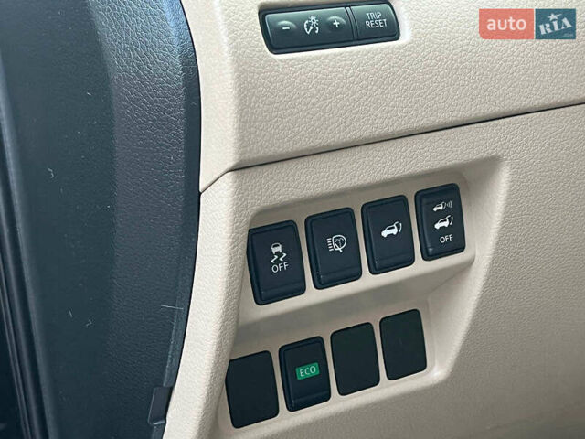 Черный Ниссан ИксТрейл, объемом двигателя 2.5 л и пробегом 92 тыс. км за 22990 $, фото 32 на Automoto.ua