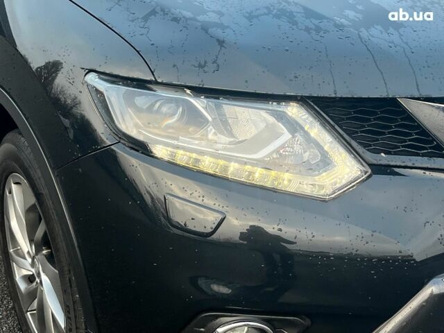 Черный Ниссан ИксТрейл, объемом двигателя 2.5 л и пробегом 92 тыс. км за 22990 $, фото 3 на Automoto.ua