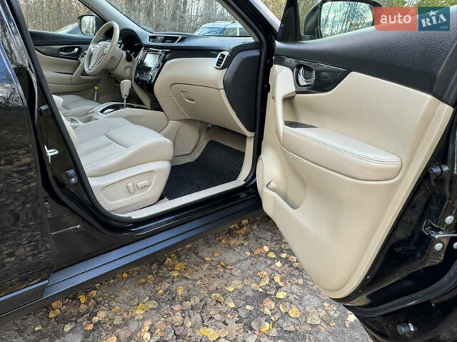 Черный Ниссан ИксТрейл, объемом двигателя 1.6 л и пробегом 215 тыс. км за 18200 $, фото 26 на Automoto.ua