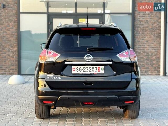 Черный Ниссан ИксТрейл, объемом двигателя 2 л и пробегом 220 тыс. км за 17990 $, фото 10 на Automoto.ua