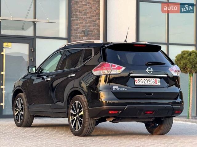 Черный Ниссан ИксТрейл, объемом двигателя 2 л и пробегом 220 тыс. км за 17990 $, фото 17 на Automoto.ua