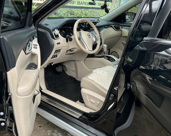 Черный Ниссан ИксТрейл, объемом двигателя 2.49 л и пробегом 92 тыс. км за 22000 $, фото 17 на Automoto.ua