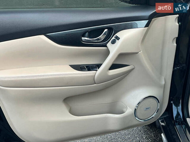 Черный Ниссан ИксТрейл, объемом двигателя 2.5 л и пробегом 92 тыс. км за 22990 $, фото 28 на Automoto.ua