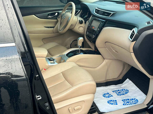 Черный Ниссан ИксТрейл, объемом двигателя 2.5 л и пробегом 92 тыс. км за 22990 $, фото 15 на Automoto.ua