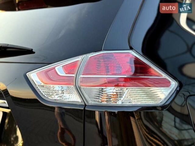 Черный Ниссан ИксТрейл, объемом двигателя 2 л и пробегом 220 тыс. км за 17990 $, фото 26 на Automoto.ua