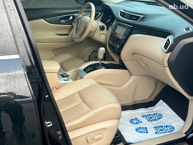 Черный Ниссан ИксТрейл, объемом двигателя 2.5 л и пробегом 92 тыс. км за 22990 $, фото 15 на Automoto.ua