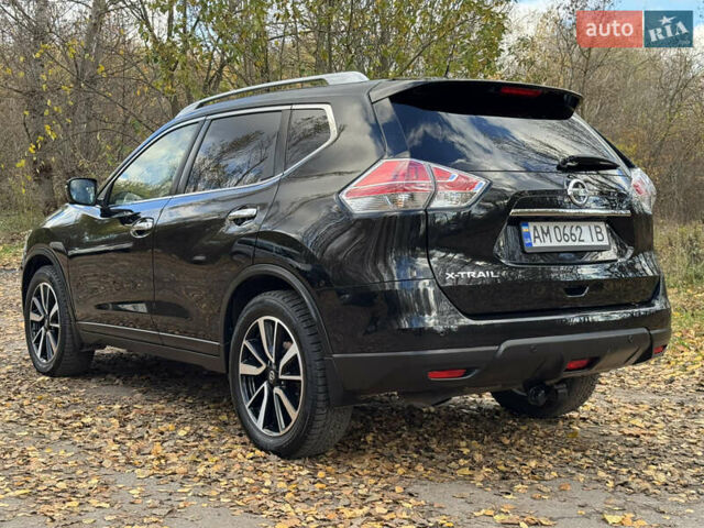 Черный Ниссан ИксТрейл, объемом двигателя 1.6 л и пробегом 215 тыс. км за 18200 $, фото 6 на Automoto.ua