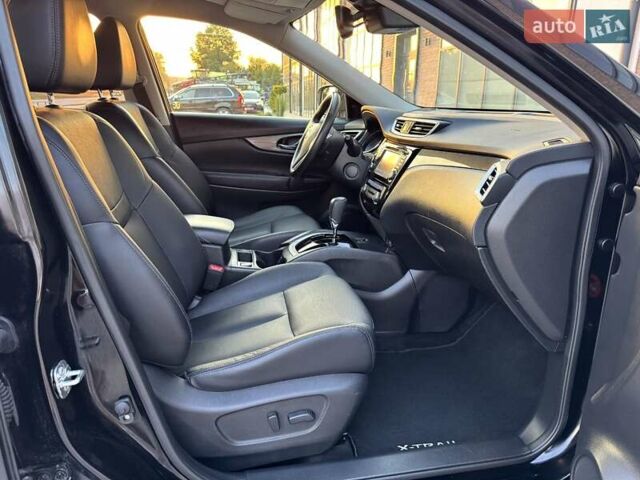 Черный Ниссан ИксТрейл, объемом двигателя 2 л и пробегом 220 тыс. км за 17990 $, фото 42 на Automoto.ua