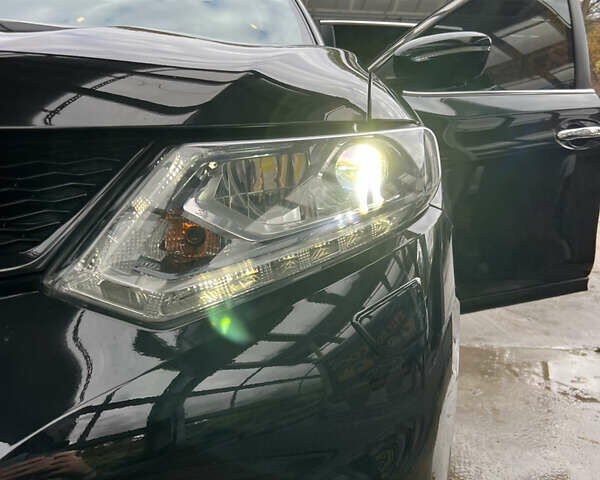 Черный Ниссан ИксТрейл, объемом двигателя 2.49 л и пробегом 92 тыс. км за 22000 $, фото 28 на Automoto.ua