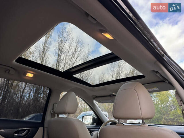 Черный Ниссан ИксТрейл, объемом двигателя 1.6 л и пробегом 215 тыс. км за 18200 $, фото 25 на Automoto.ua