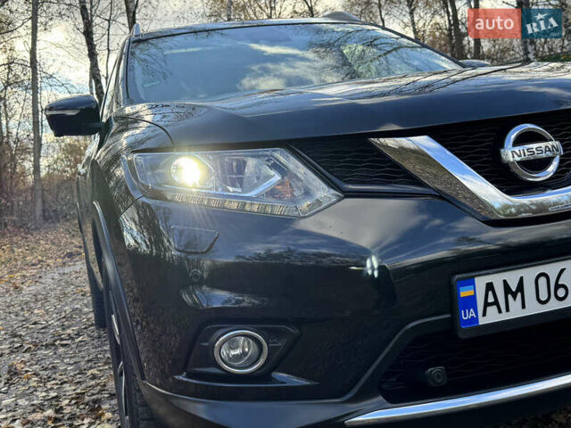 Черный Ниссан ИксТрейл, объемом двигателя 1.6 л и пробегом 215 тыс. км за 18200 $, фото 45 на Automoto.ua