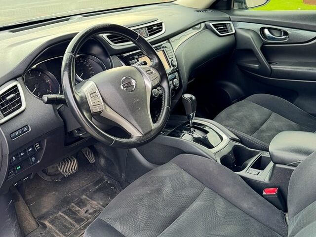 Черный Ниссан ИксТрейл, объемом двигателя 1.6 л и пробегом 228 тыс. км за 16800 $, фото 8 на Automoto.ua