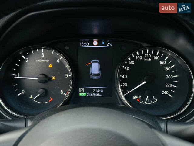 Чорний Ніссан ІксТрейл, об'ємом двигуна 1.6 л та пробігом 246 тис. км за 18500 $, фото 30 на Automoto.ua