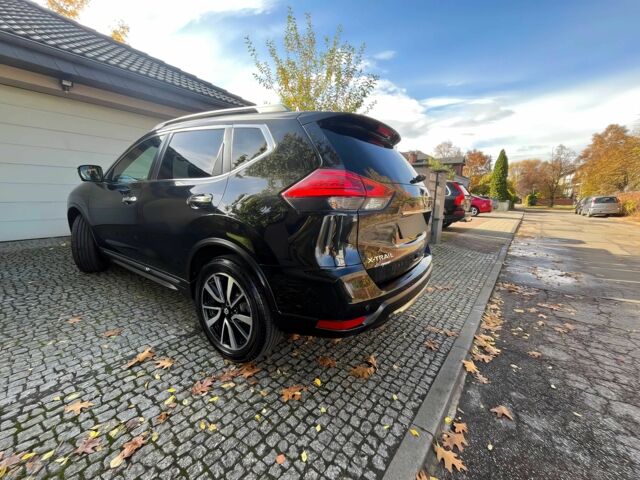 Черный Ниссан ИксТрейл, объемом двигателя 2 л и пробегом 50 тыс. км за 12300 $, фото 5 на Automoto.ua