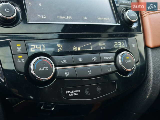 Чорний Ніссан ІксТрейл, об'ємом двигуна 1.6 л та пробігом 246 тис. км за 18500 $, фото 34 на Automoto.ua