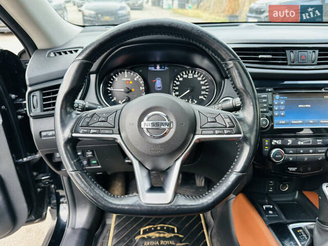 Чорний Ніссан ІксТрейл, об'ємом двигуна 1.6 л та пробігом 246 тис. км за 18500 $, фото 29 на Automoto.ua