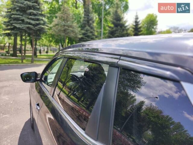 Черный Ниссан ИксТрейл, объемом двигателя 1.6 л и пробегом 65 тыс. км за 24200 $, фото 6 на Automoto.ua