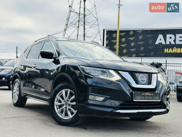 Чорний Ніссан ІксТрейл, об'ємом двигуна 1.6 л та пробігом 246 тис. км за 18500 $, фото 2 на Automoto.ua