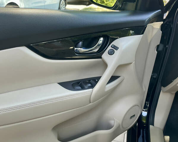 Черный Ниссан ИксТрейл, объемом двигателя 1.6 л и пробегом 87 тыс. км за 24300 $, фото 43 на Automoto.ua