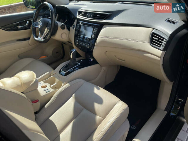 Черный Ниссан ИксТрейл, объемом двигателя 1.6 л и пробегом 87 тыс. км за 24300 $, фото 15 на Automoto.ua