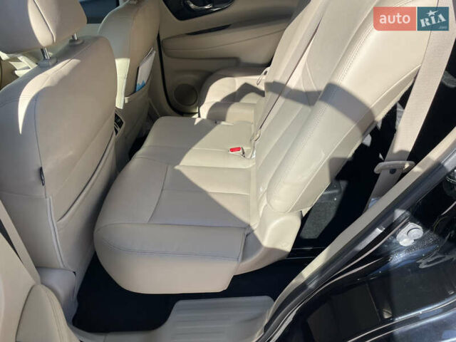 Черный Ниссан ИксТрейл, объемом двигателя 1.6 л и пробегом 87 тыс. км за 24300 $, фото 31 на Automoto.ua