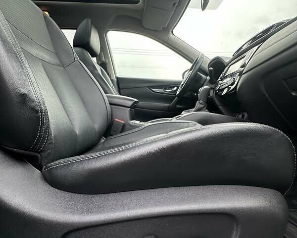 Чорний Ніссан ІксТрейл, об'ємом двигуна 1.3 л та пробігом 169 тис. км за 17500 $, фото 38 на Automoto.ua