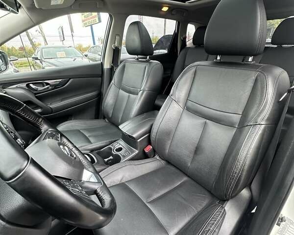 Черный Ниссан ИксТрейл, объемом двигателя 1.3 л и пробегом 169 тыс. км за 17500 $, фото 27 на Automoto.ua