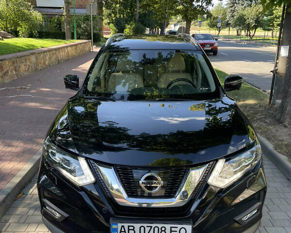 Черный Ниссан ИксТрейл, объемом двигателя 1.6 л и пробегом 87 тыс. км за 24300 $, фото 60 на Automoto.ua
