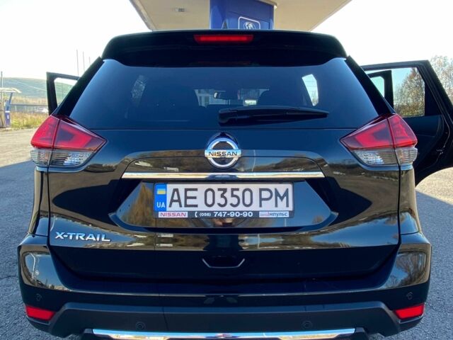 Чорний Ніссан ІксТрейл, об'ємом двигуна 1.6 л та пробігом 19 тис. км за 28000 $, фото 7 на Automoto.ua