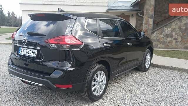 Чорний Ніссан ІксТрейл, об'ємом двигуна 2 л та пробігом 15 тис. км за 28000 $, фото 28 на Automoto.ua