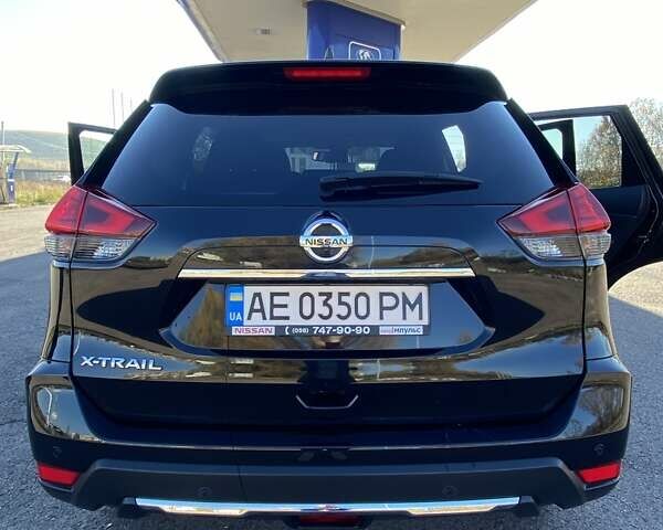 Чорний Ніссан ІксТрейл, об'ємом двигуна 1.6 л та пробігом 19 тис. км за 28000 $, фото 7 на Automoto.ua