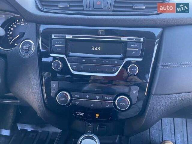 Чорний Ніссан ІксТрейл, об'ємом двигуна 1.6 л та пробігом 19 тис. км за 28000 $, фото 3 на Automoto.ua