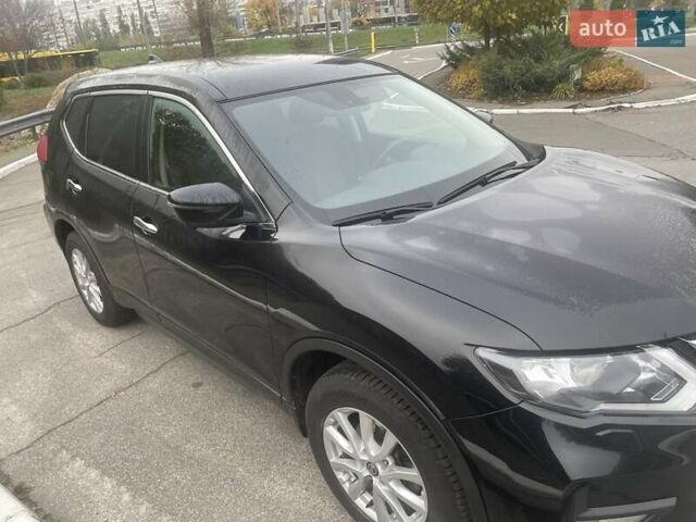 Черный Ниссан ИксТрейл, объемом двигателя 2.49 л и пробегом 83 тыс. км за 23500 $, фото 6 на Automoto.ua