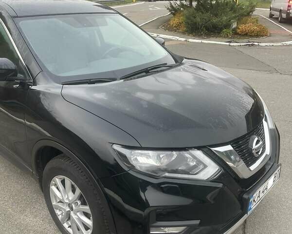 Черный Ниссан ИксТрейл, объемом двигателя 2.49 л и пробегом 83 тыс. км за 23500 $, фото 1 на Automoto.ua