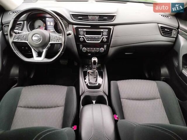 Черный Ниссан ИксТрейл, объемом двигателя 2.49 л и пробегом 54 тыс. км за 20800 $, фото 10 на Automoto.ua