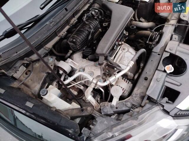 Черный Ниссан ИксТрейл, объемом двигателя 2.49 л и пробегом 54 тыс. км за 20800 $, фото 19 на Automoto.ua