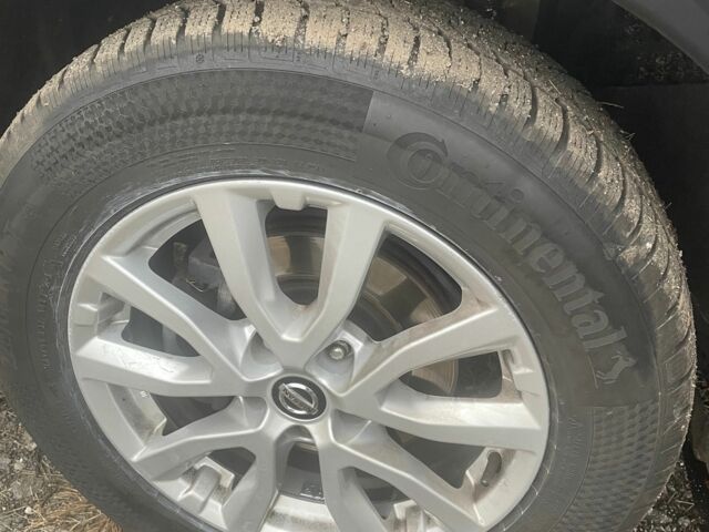 Чорний Ніссан ІксТрейл, об'ємом двигуна 2.5 л та пробігом 84 тис. км за 21900 $, фото 17 на Automoto.ua