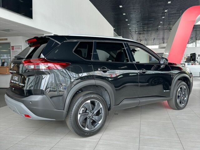 Черный Ниссан ИксТрейл, объемом двигателя 0 л и пробегом 0 тыс. км за 41956 $, фото 2 на Automoto.ua